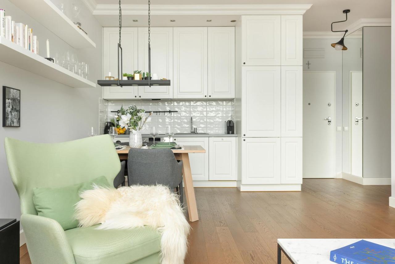 Cozy Apartment Gieysztora Wilanow By Noclegi Renters Varsovie Extérieur photo